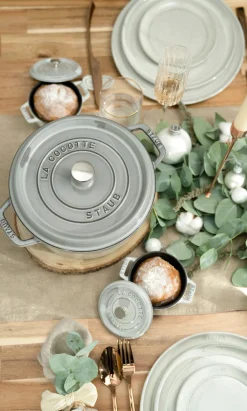 Staub Gryder Og Kasseroller > La Cocotte Støbejernsgryde 26 cm/5,2 L,