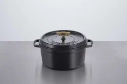 Online La Cocotte Støbejernsgryde 28 cm/6,75 L, Sort/Messing Gryder Og Kasseroller