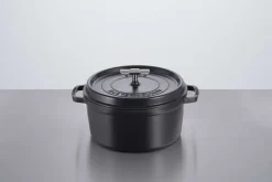 Staub Gryder Og Kasseroller ><noscript><img width=