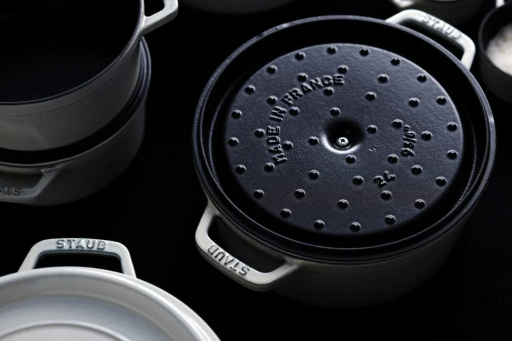 Staub Gryder Og Kasseroller > La Cocotte Støbejernsgryde 26 cm/5,2 L,