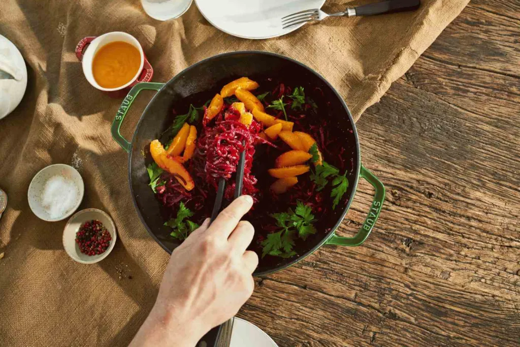 Staub Pander > Wok m. Glaslåg 30 cm, Basilikum
