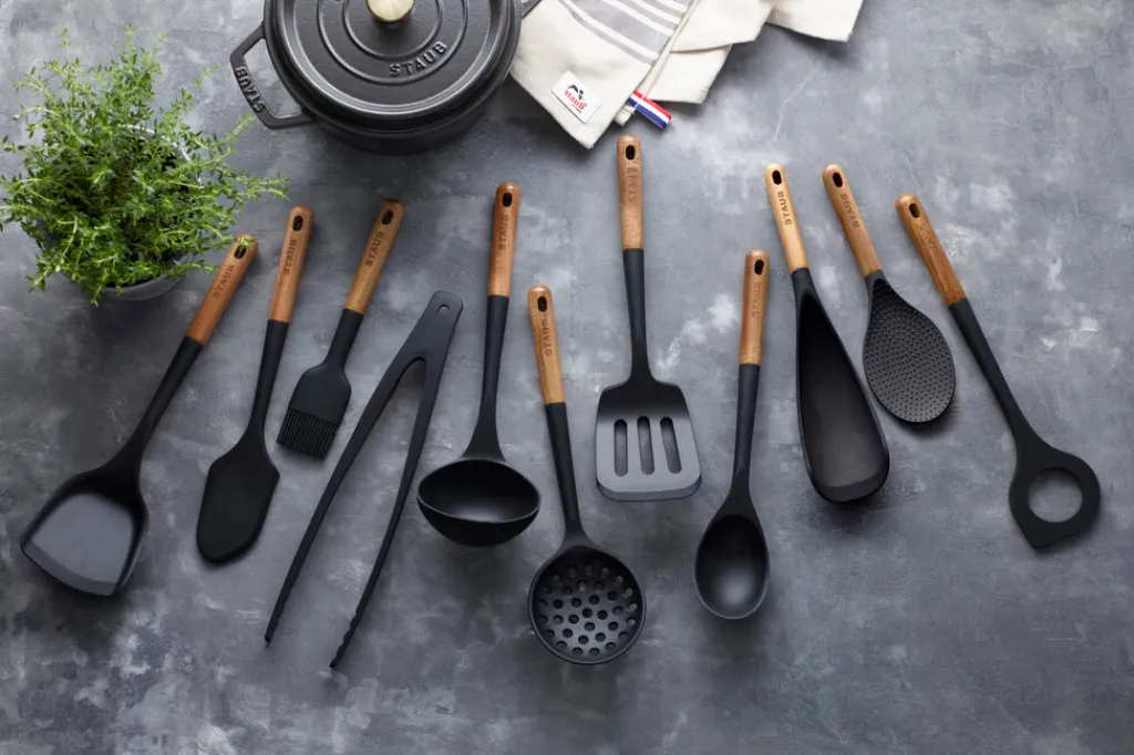 Wokpalet 31 cm, Silikone Paletter Og Paletknive