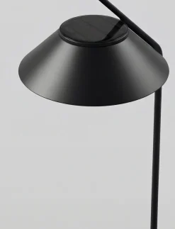 Discount Stelton Vinkel Solcellelampe på Spyd LED, Sort