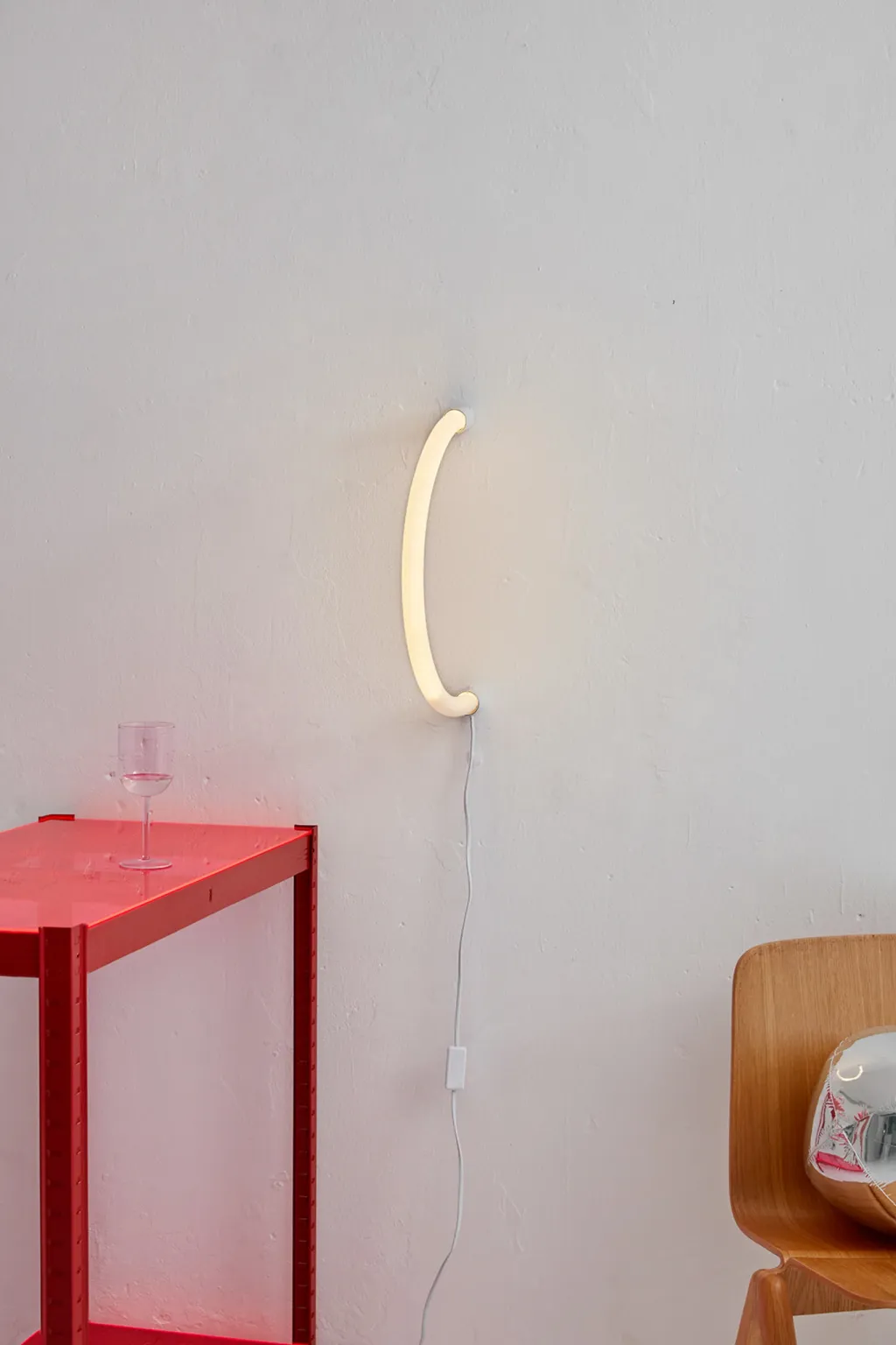 Studio About Indendørs Lyskæder > Flex Mount LED-Lysrør 70 cm, Warm White