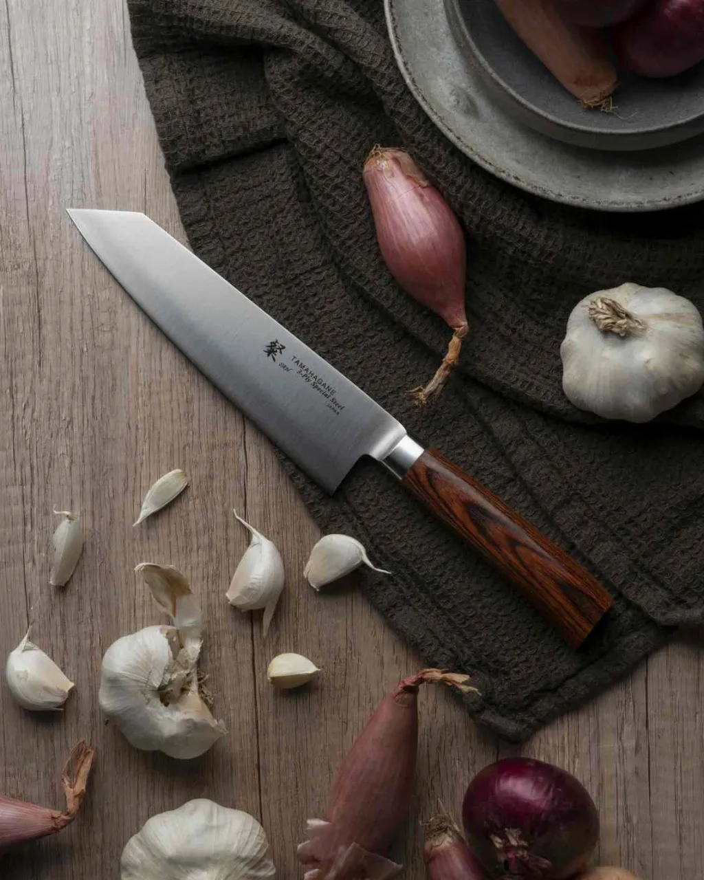 Tamahagane Japanske Knive > San Kengata-kniv 19,5 cm, Træ