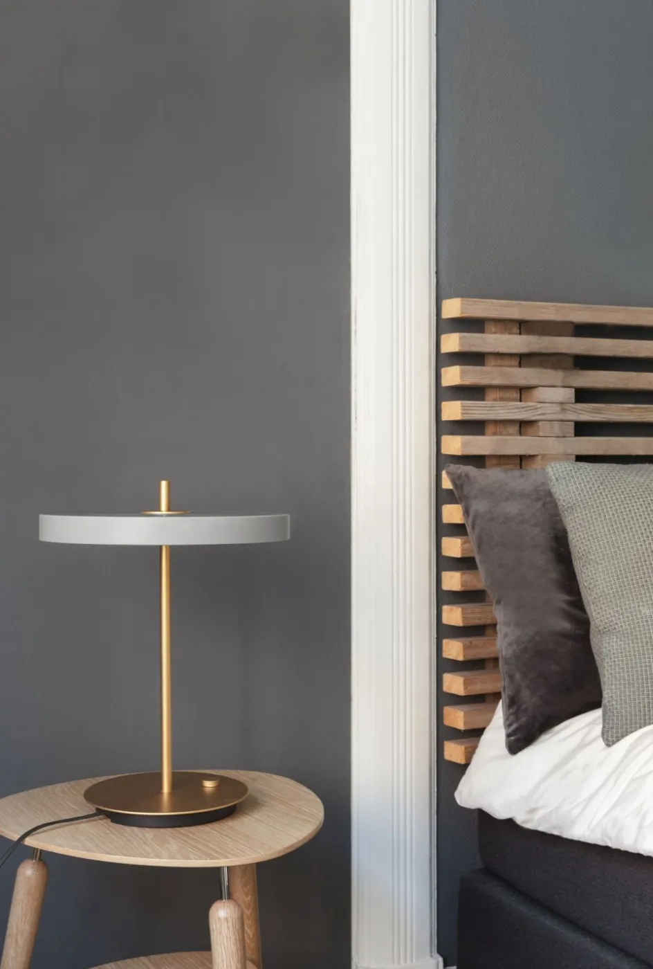 Online Umage Asteria Trådløs Bordlampe LED H41,5 cm, Nuance Mist/Messing