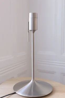 Champagne Bordlampestander, Lampestandere