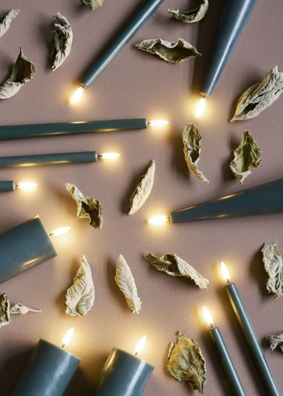 Uyuni Lighting Bloklys LED Ø5,8xH10 cm, Pine Green