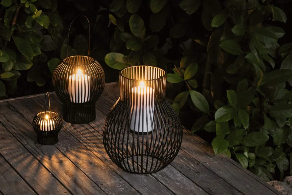 New Uyuni Lighting Upside Down Lanterne H, Sort