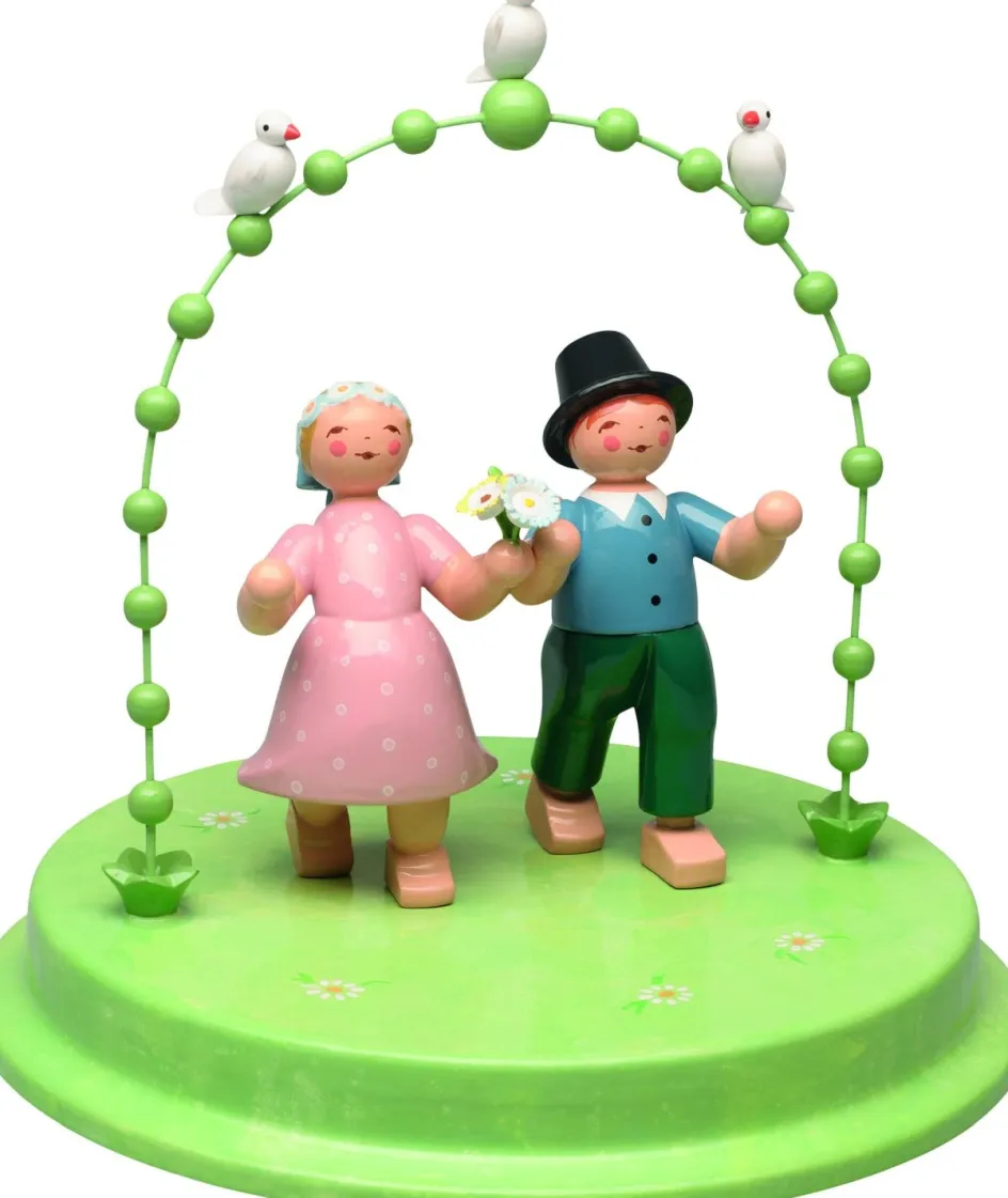 New Wendt & Kühn Flower Messengers, Forelsket Par Under Bue m. Duer Mand og Kvinde