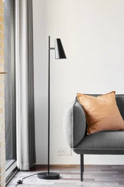 Online WOUD Cono Gulvlampe H197 cm, Sort