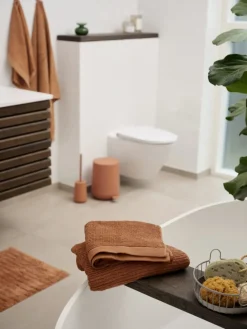 Zone Denmark Håndklæder Og Vaskeklude|Badeværelse > Classic Badehåndklæde 70x140 cm,