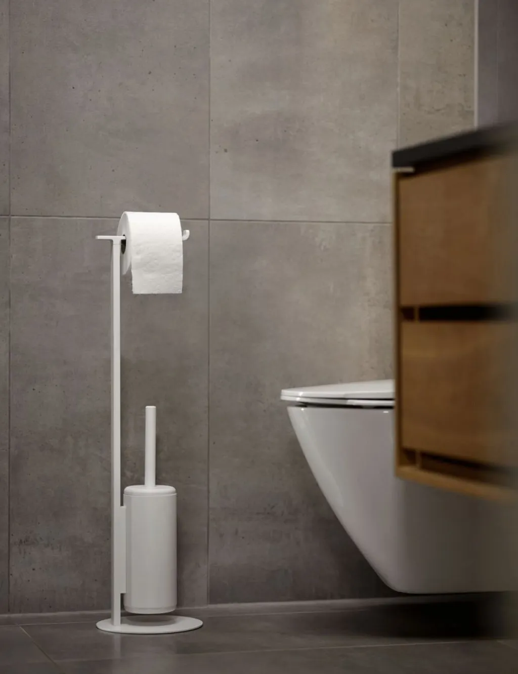 Zone Denmark Badeværelse > Rim Fritstående Toiletrulleholder ,