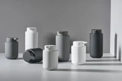 Zone Denmark Badeværelse > Ume Sæbedispenser 0,25 L,