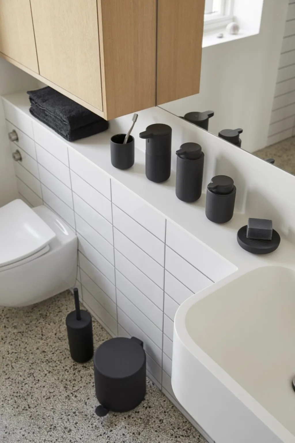 Zone Denmark Badeværelse > Ume Sæbedispenser , Sort