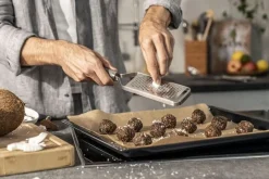 Zwilling Skrælleredskaber > Pro Rivejern Fine Grater 34 cm, Grå