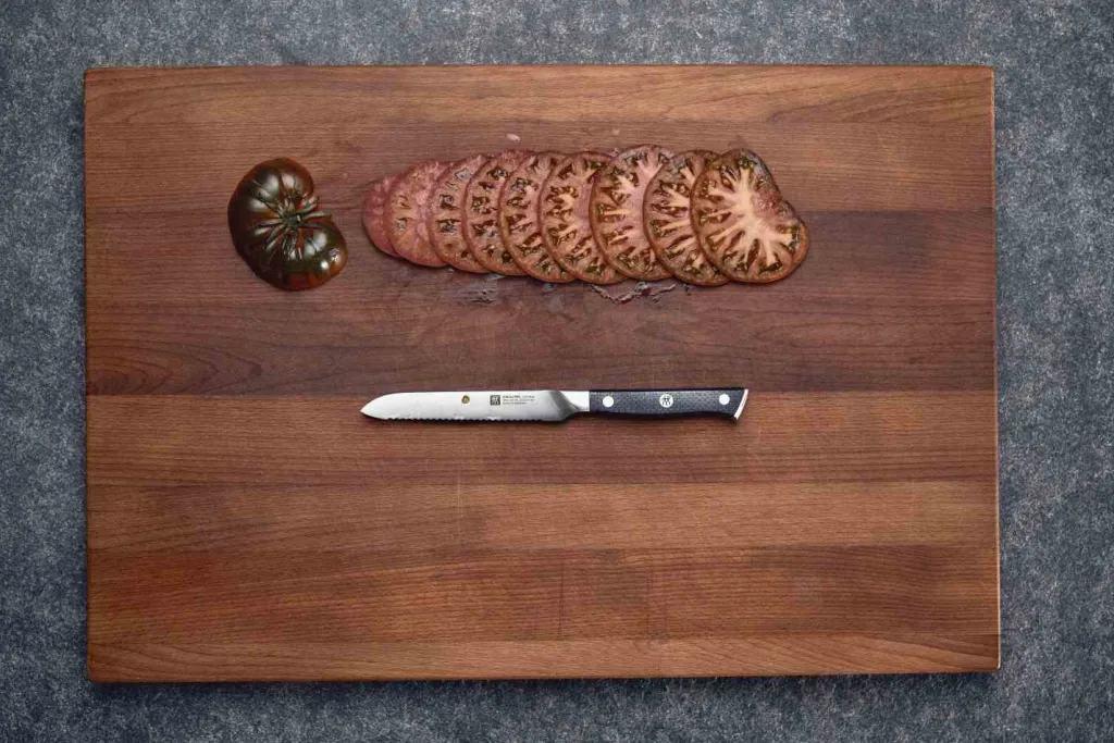 Zwilling Urteknive Og Grøntsagsknive > Spectrum Tomatkniv 13 cm, Sort